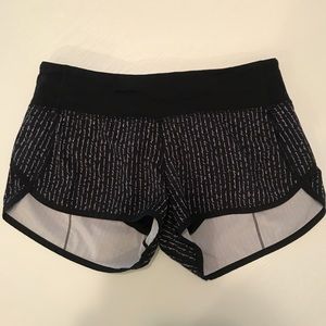 Lululemon Speed Up Short 2.5”